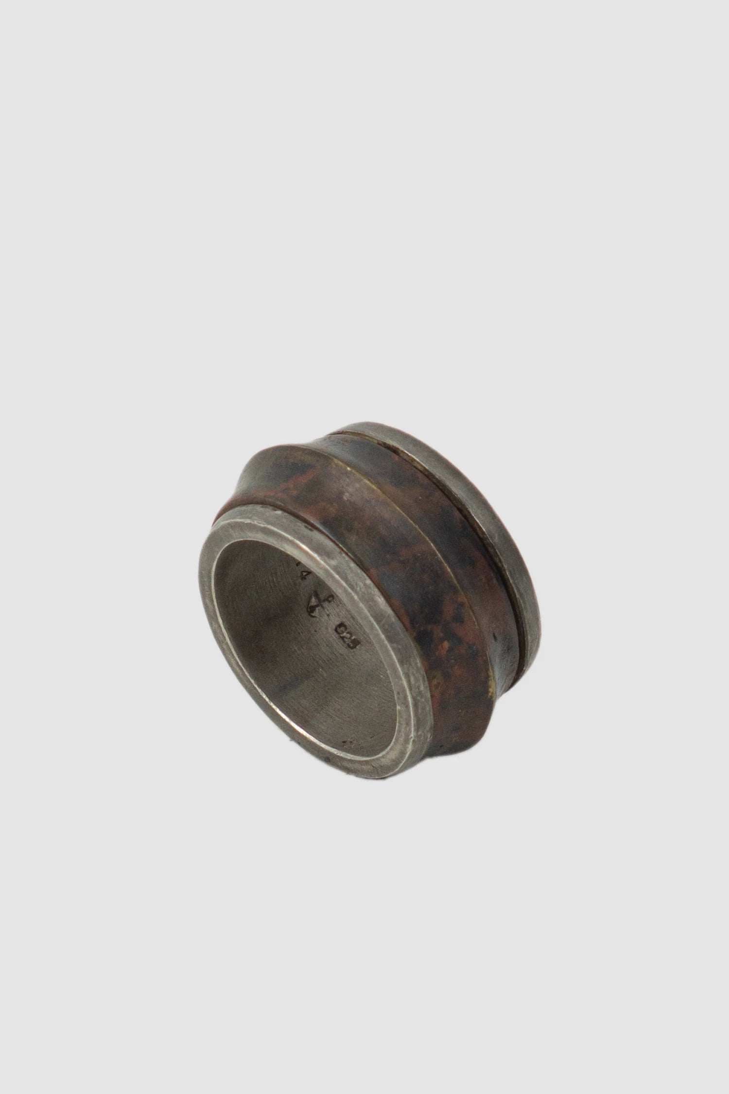 Parts of Four – Dirty Sterling Silver Dirty Brass Rotator Ring 17 mm - standing back left view