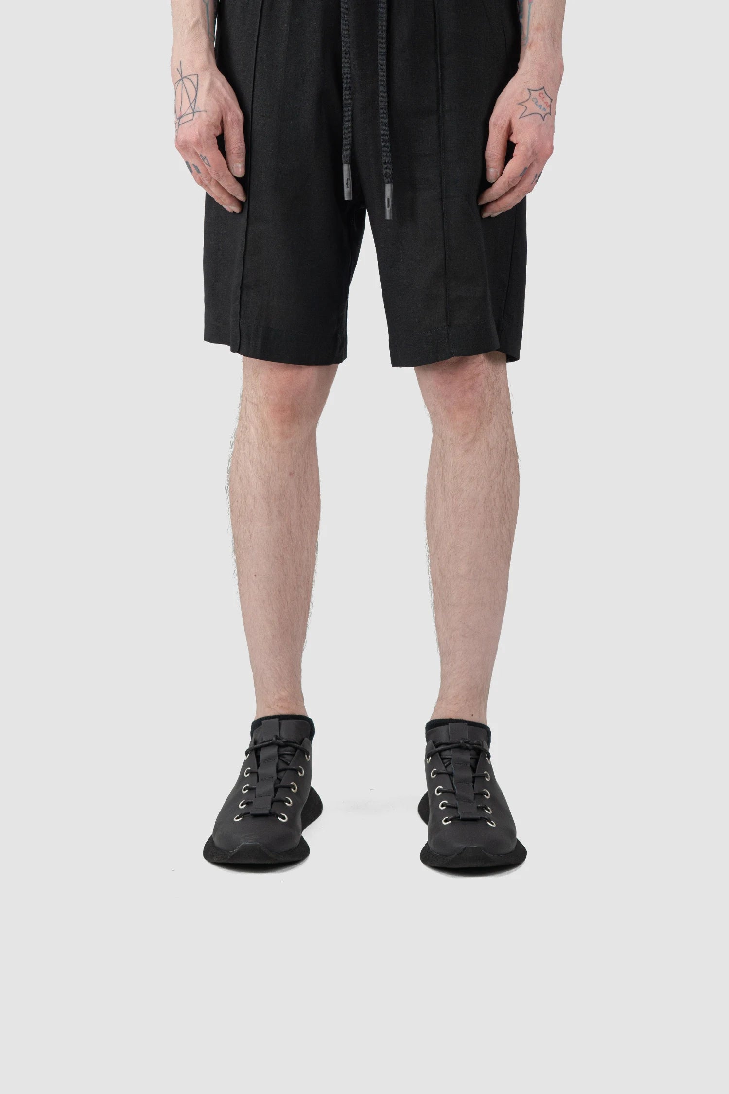 Black Matte Calf Leather Low Top Sneaker