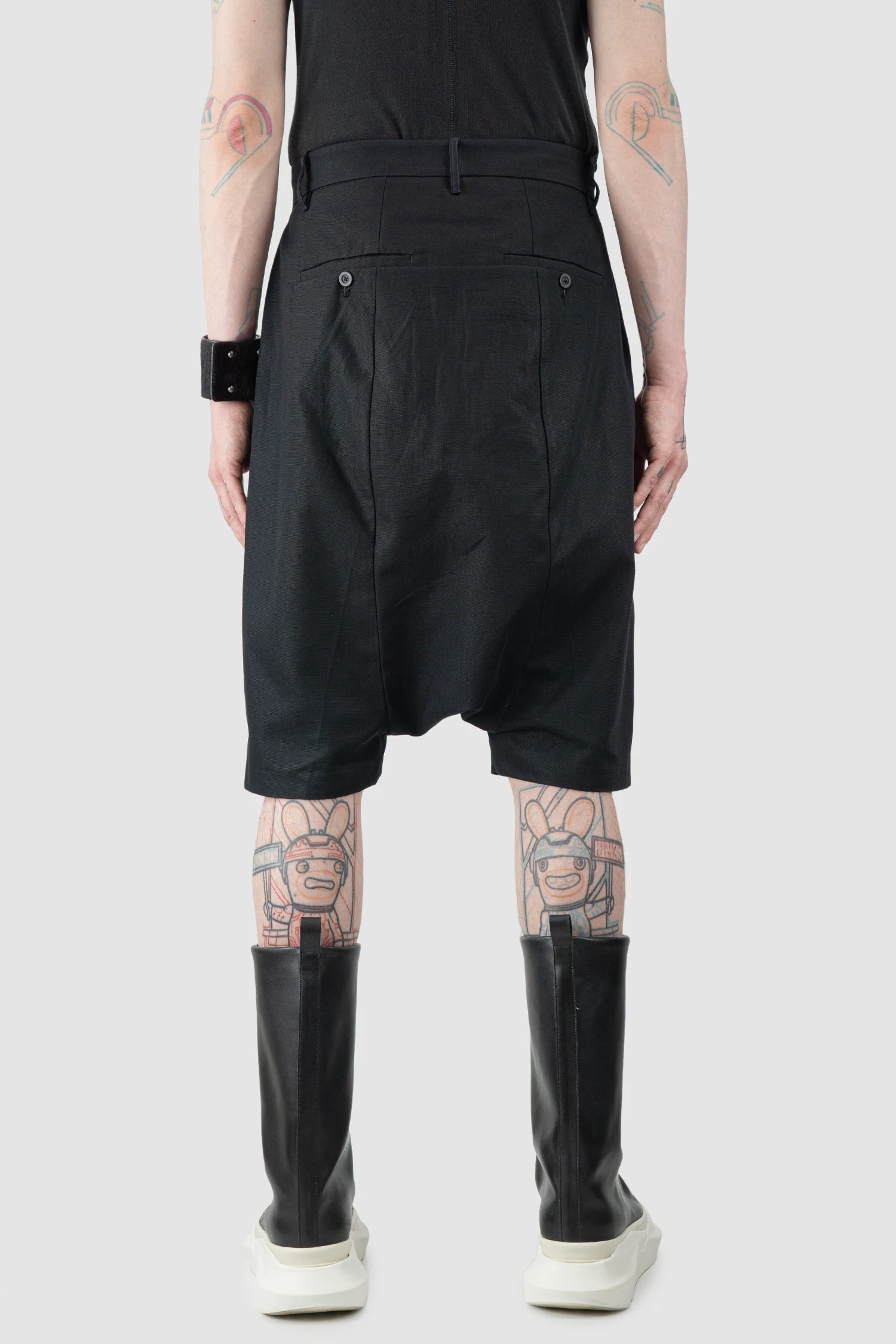 Rick Owens - Black Cotton Astaire Pod Shorts SS16 "Cyclops" - model back view
