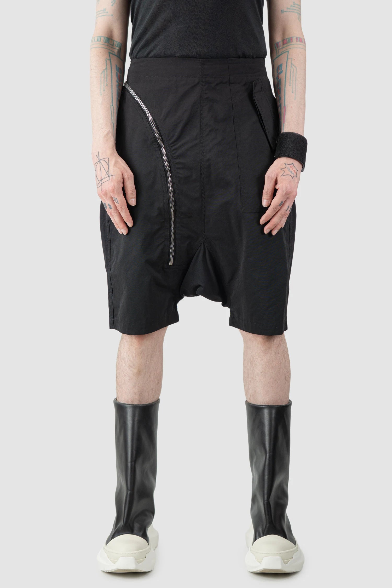 Rick Owens DRKSHDW - Black Aircut Pod Shorts SS17 