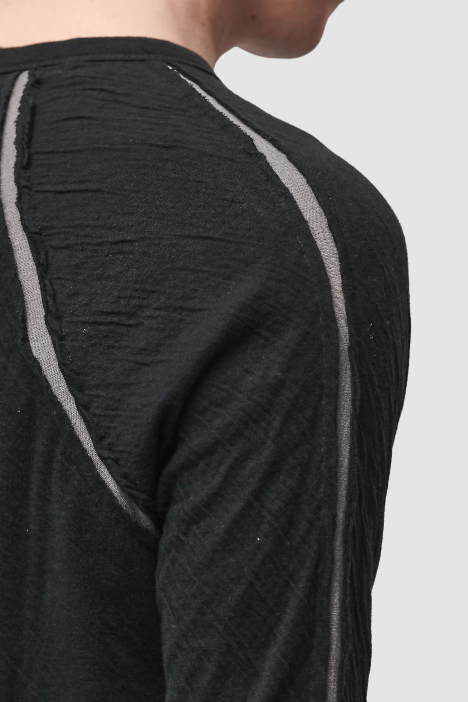 Thom Krom - Men’s Black Bonded Cotton Contrast Insert Long Sleeve M-TS-982 shoulder detail view