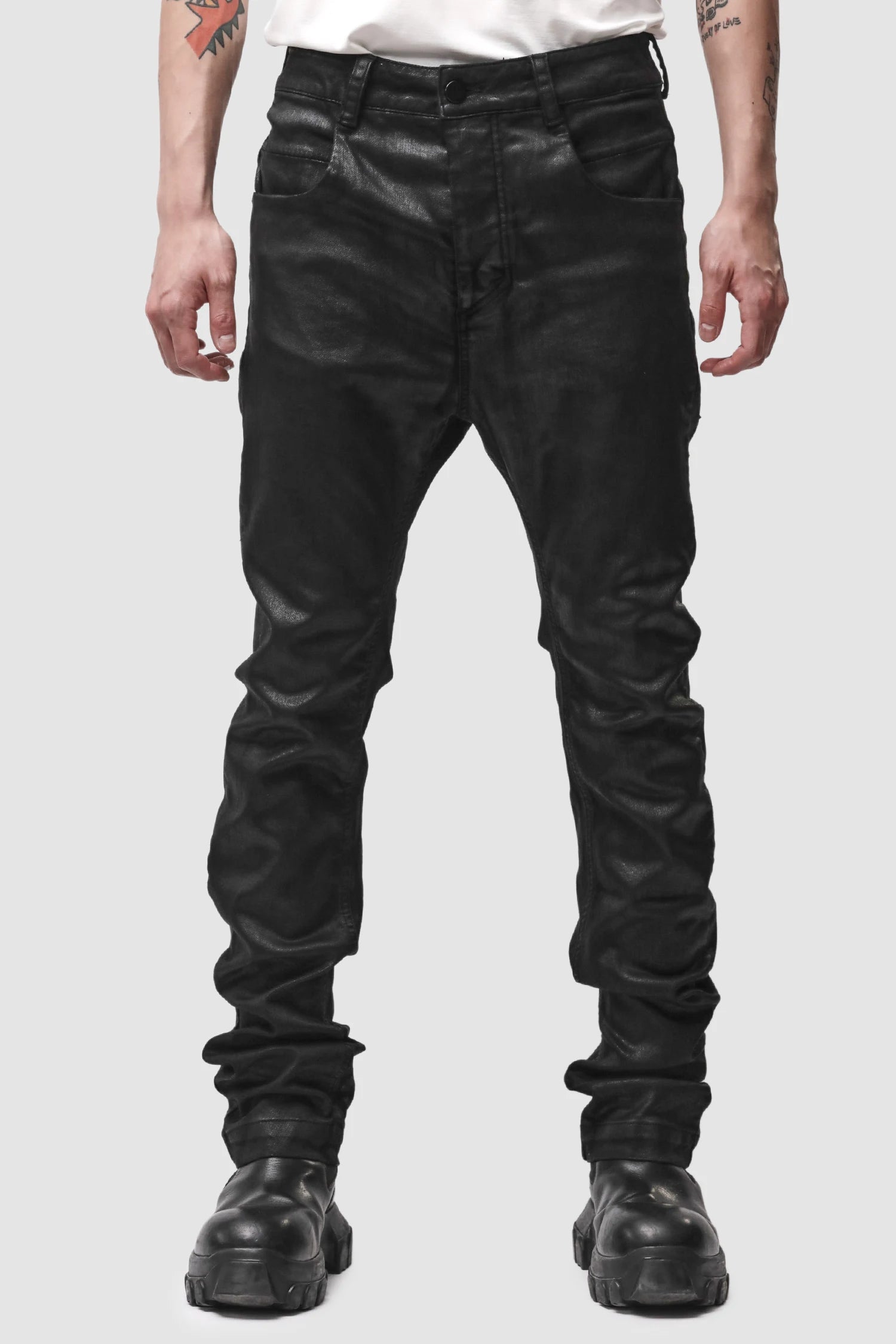 Thom Krom - Men’s Black Coated Slim Fit Denim Jeans M-T-107 model front view