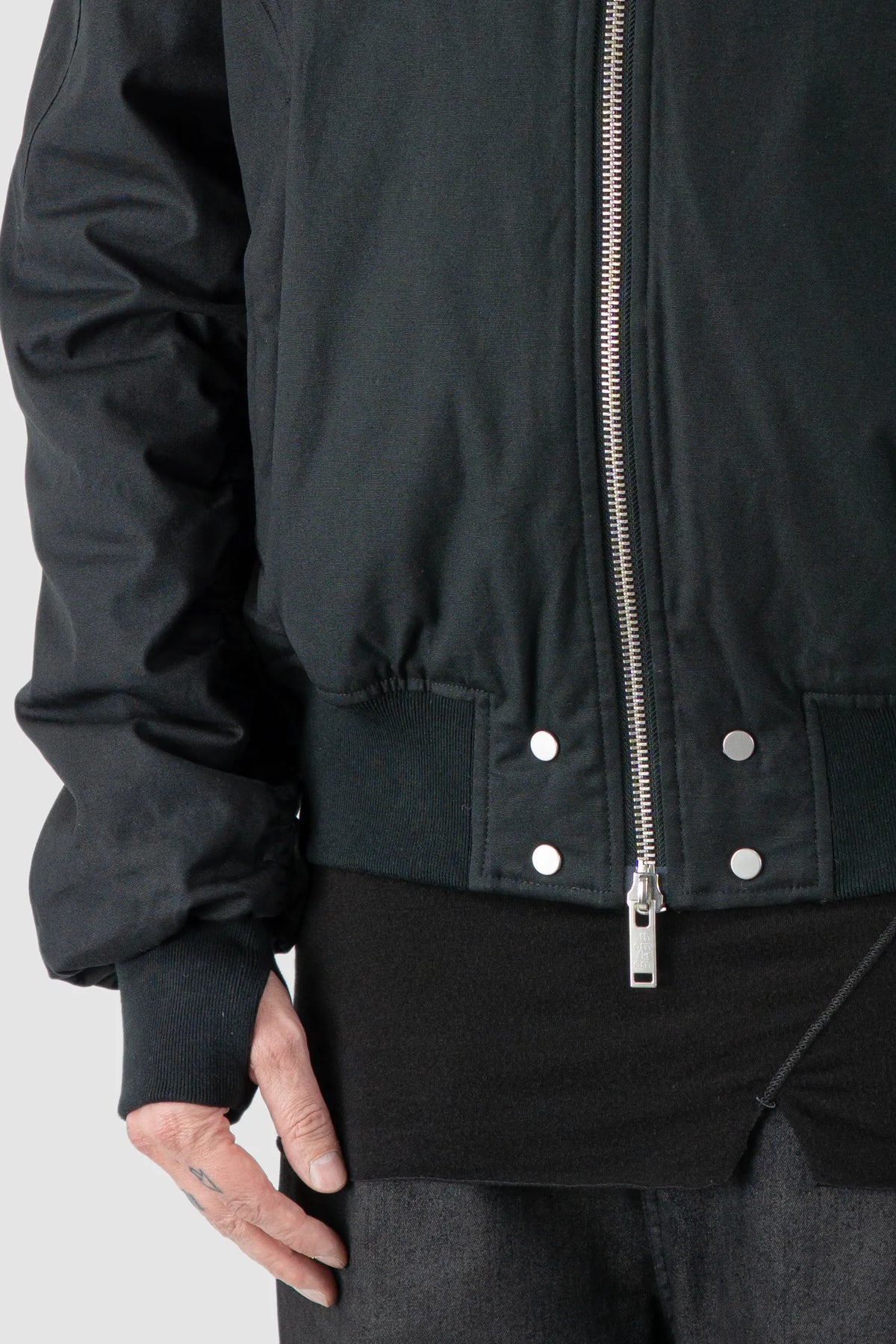 Thom/Krom - Men's Black Hooded Cotton Bomber Jacket - thumbhole detail view