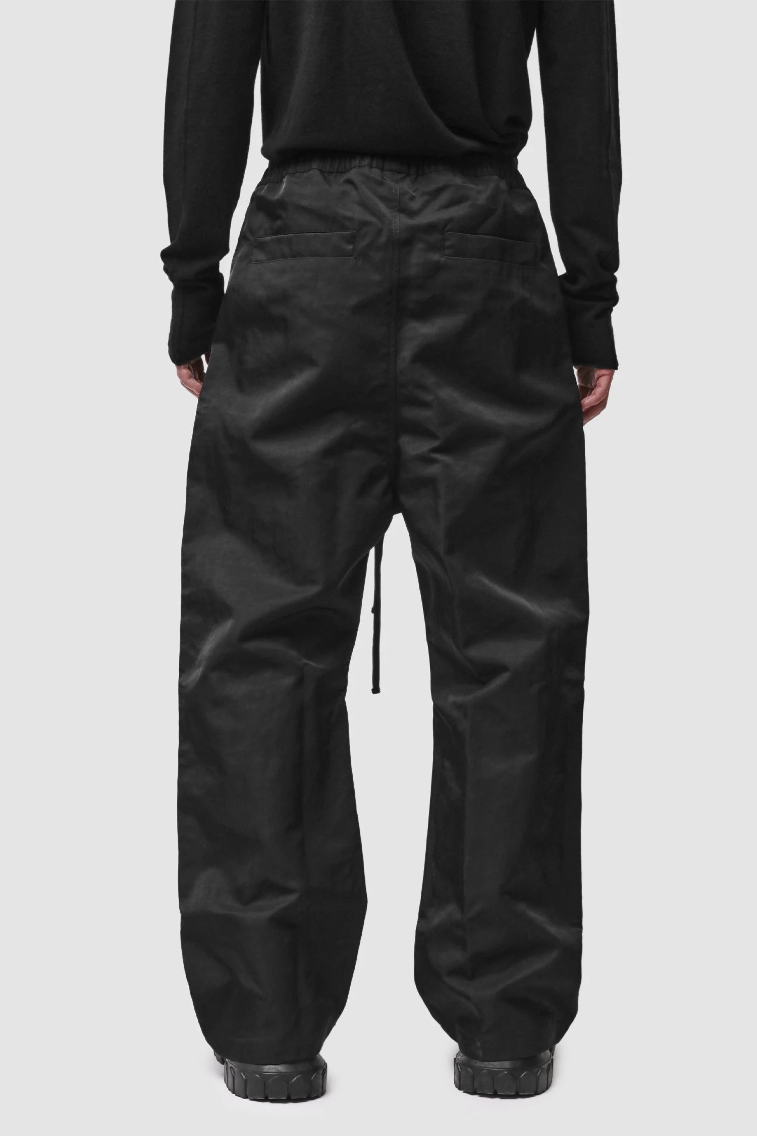 Thom Krom - Men’s Black Tech Woven Wide Leg Trousers M-P-63 model back view