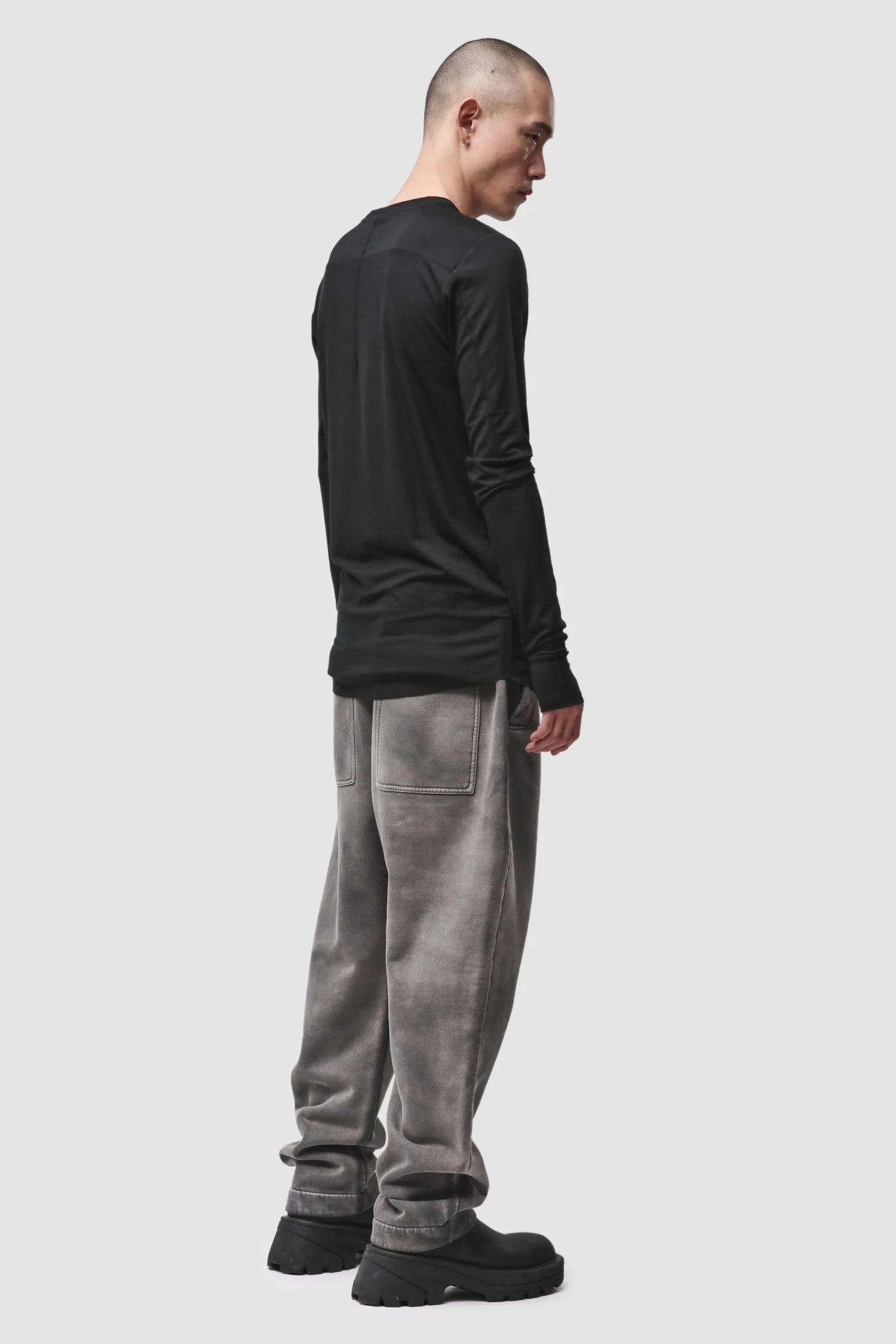 Thom Krom - Men’s Black Viscose Round Neck Long Sleeve M-TS-970 model full side view
