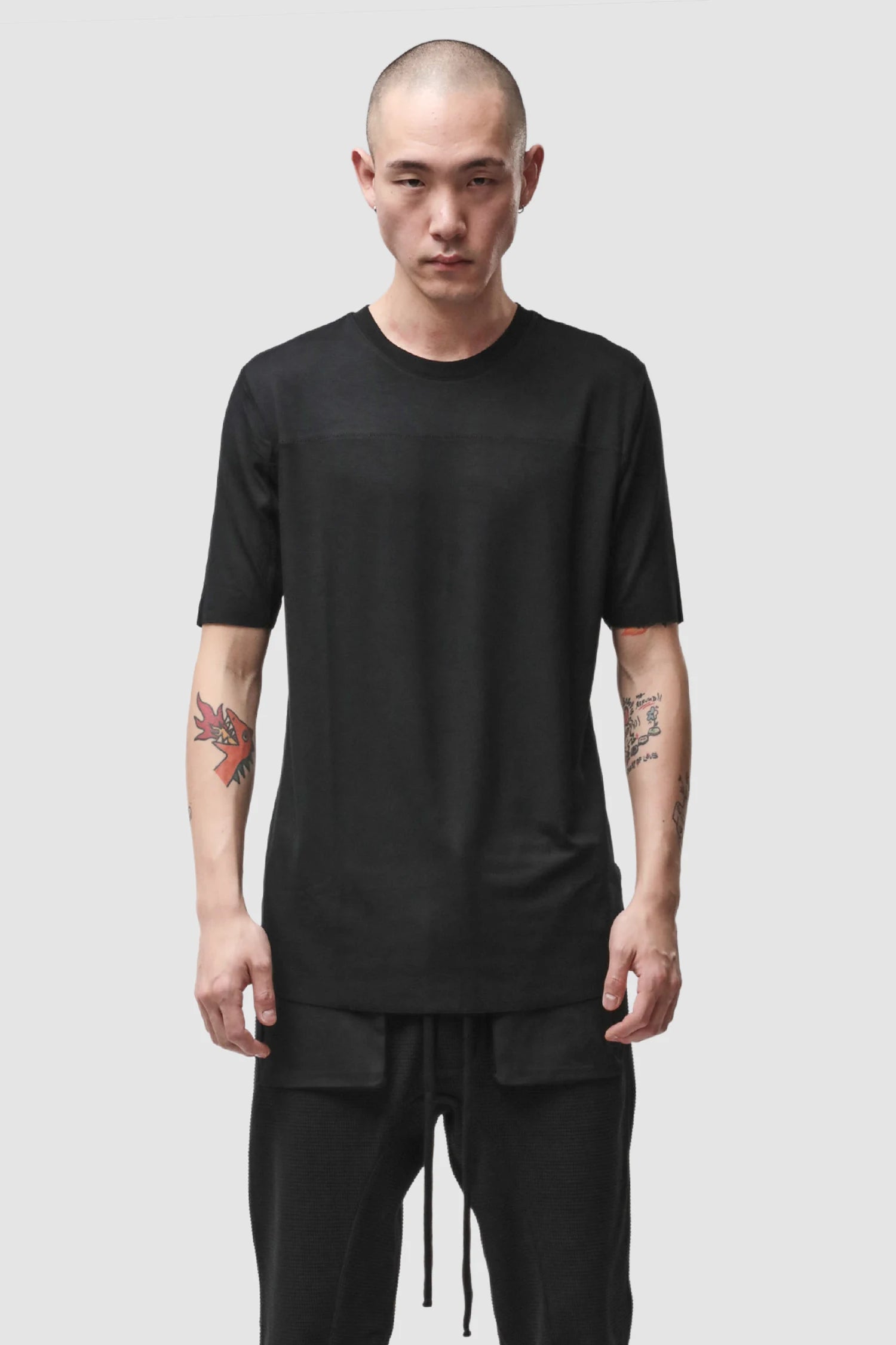 Thom Krom - Men’s Black Viscose Scar Stitch T-Shirt M-TS-973 model front view