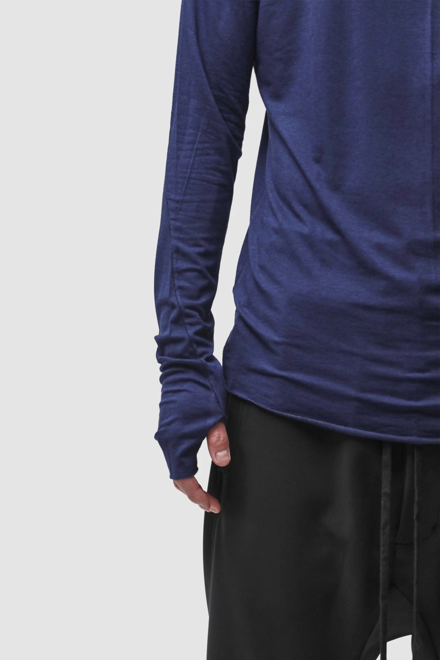 Thom Krom - Men’s Blue Cashmere Blend Turtleneck Long Sleeve M-TS-979 hem detail view