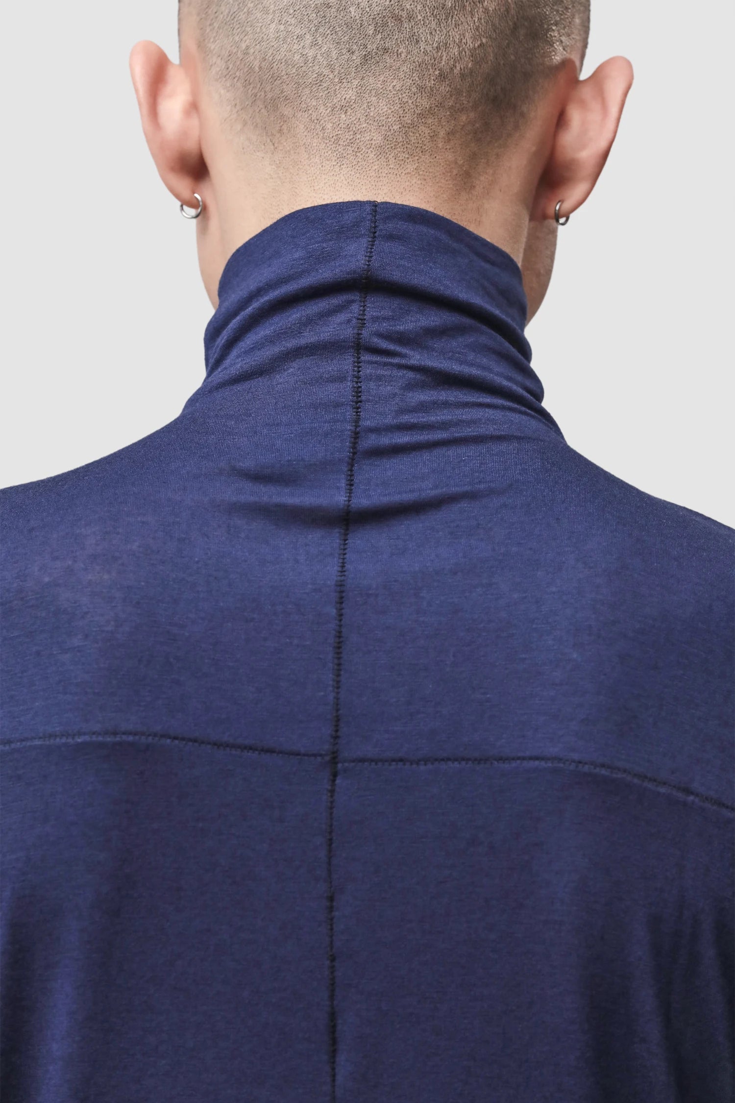 Thom Krom - Men’s Blue Cashmere Blend Turtleneck Long Sleeve M-TS-979 neck detail view