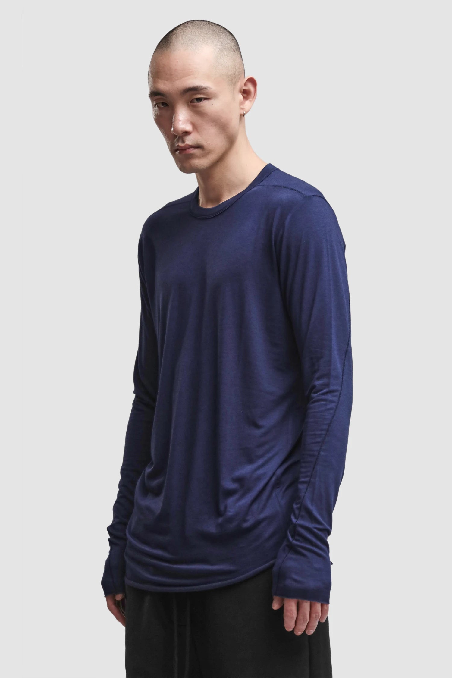 Thom Krom - Men’s Blue Modal Cashmere Long Sleeve M-TS-961 model side view