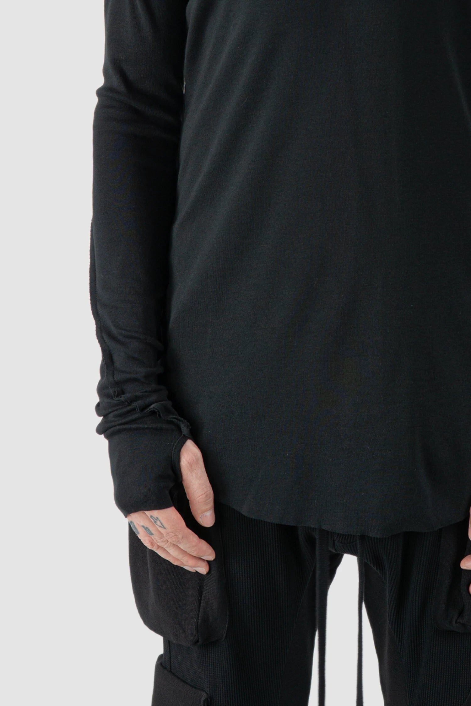 Thom Krom - model front detail view of black Long Sleeve Slim Fit Cotton T-Shirt - M-TS-900