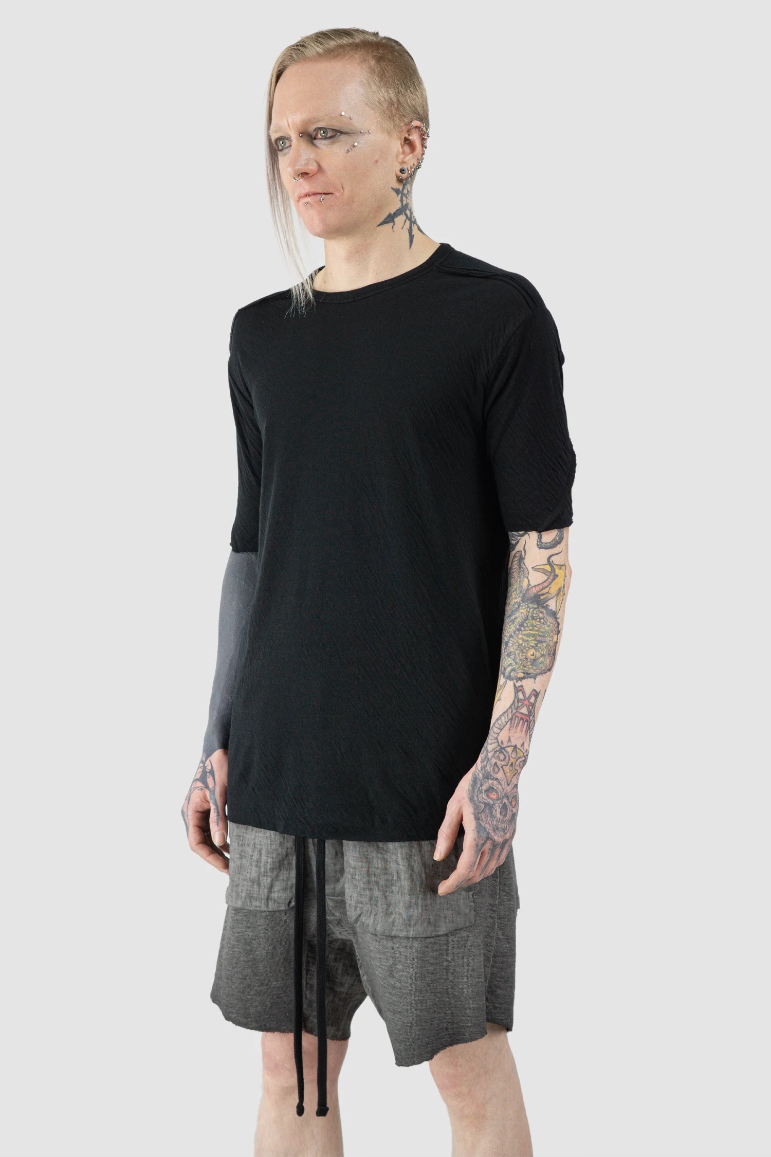 Thom Krom - Men’s Black Bonded Double Layer Cotton T-Shirt M-TS-921 model front side view