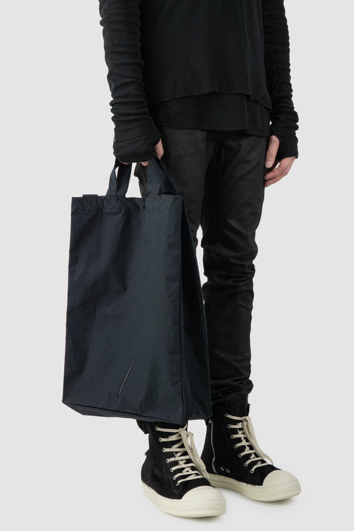 Thom Krom – Men's Black Bonded Shopper Tote Bag - hand carry view