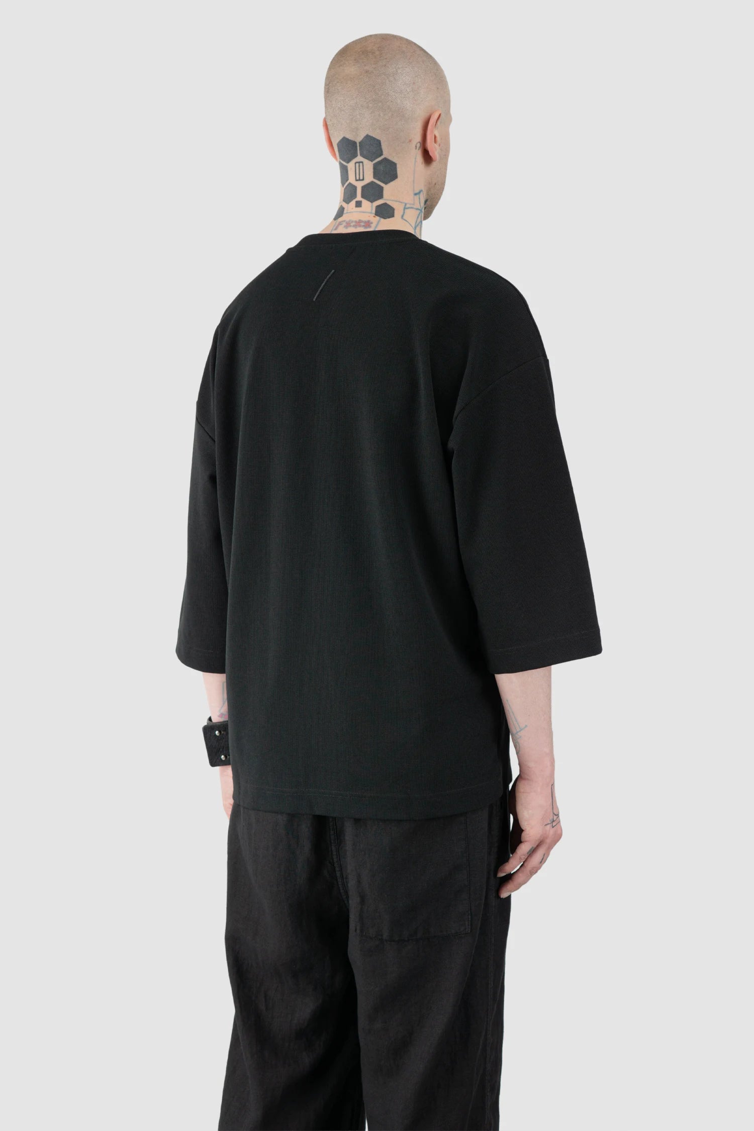 Thom Krom – Men's Black Boxy Structured Cotton T-Shirt - model back side view