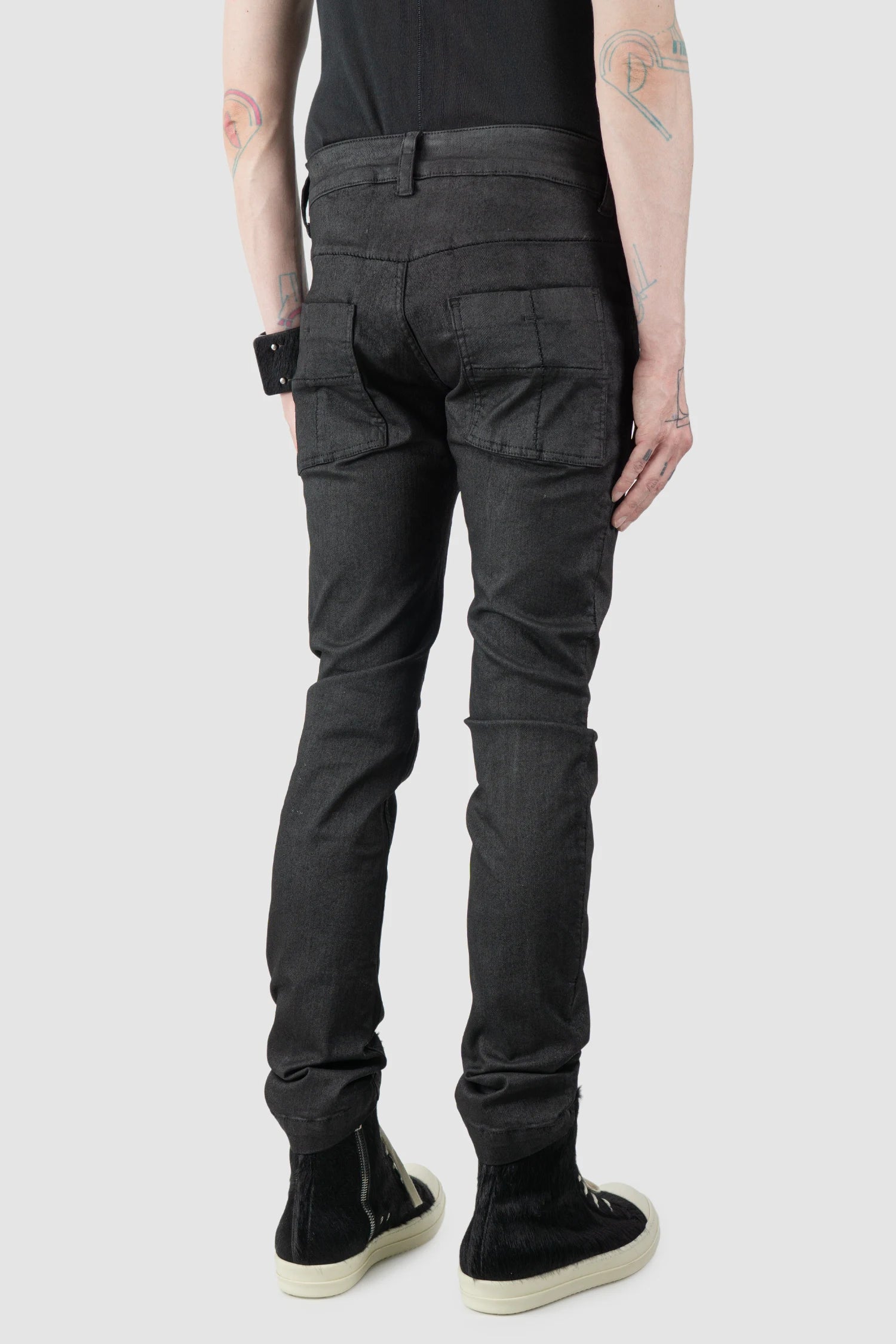 Thom Krom – Men's Black Coated Slim Fit Denim Jeans - model back side view
