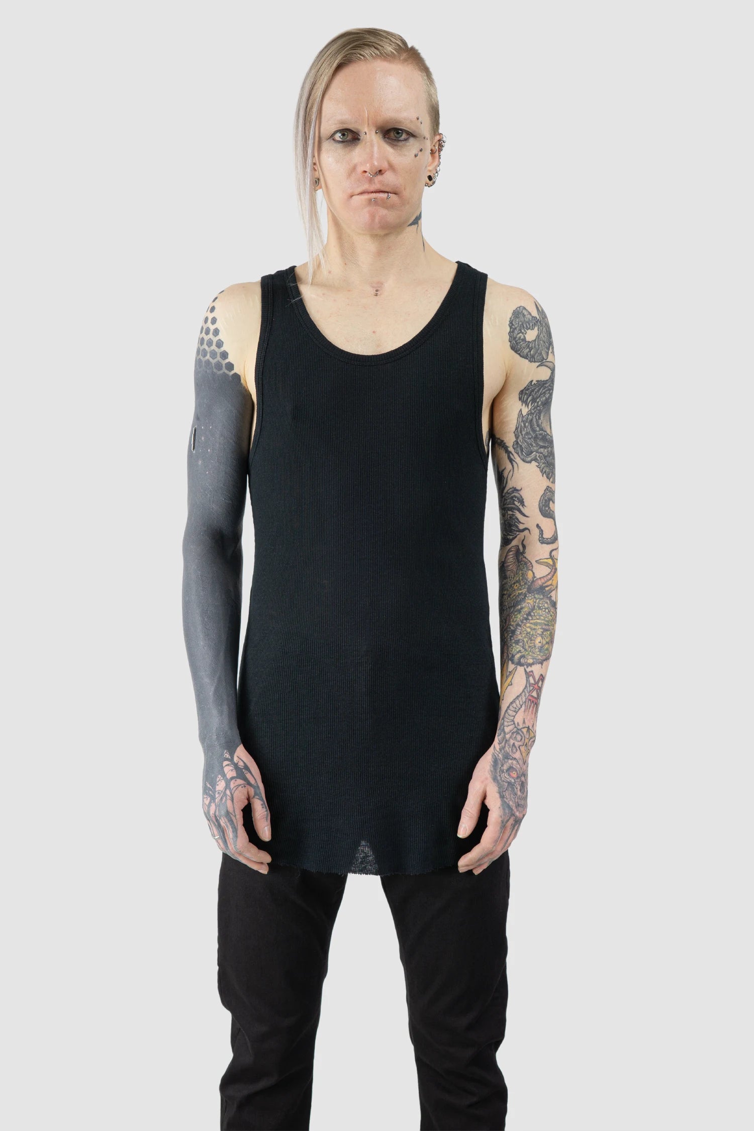 Thom Krom - Men’s Black Cotton-Linen Mix Rib Tank Top M-TS-947 model front view