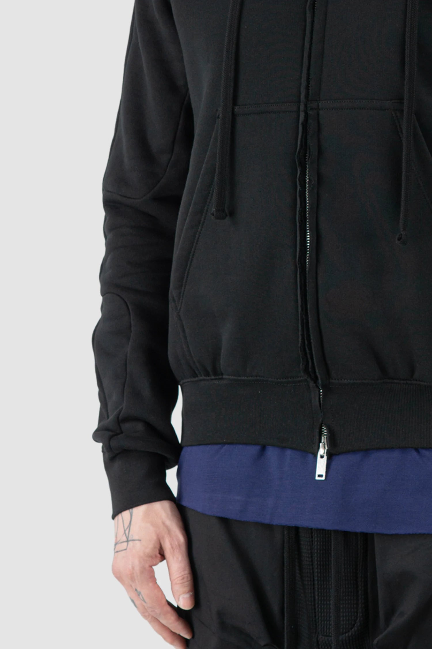 Thom Krom – Men's Black Hooded Cotton Zip Sweater - front detail view