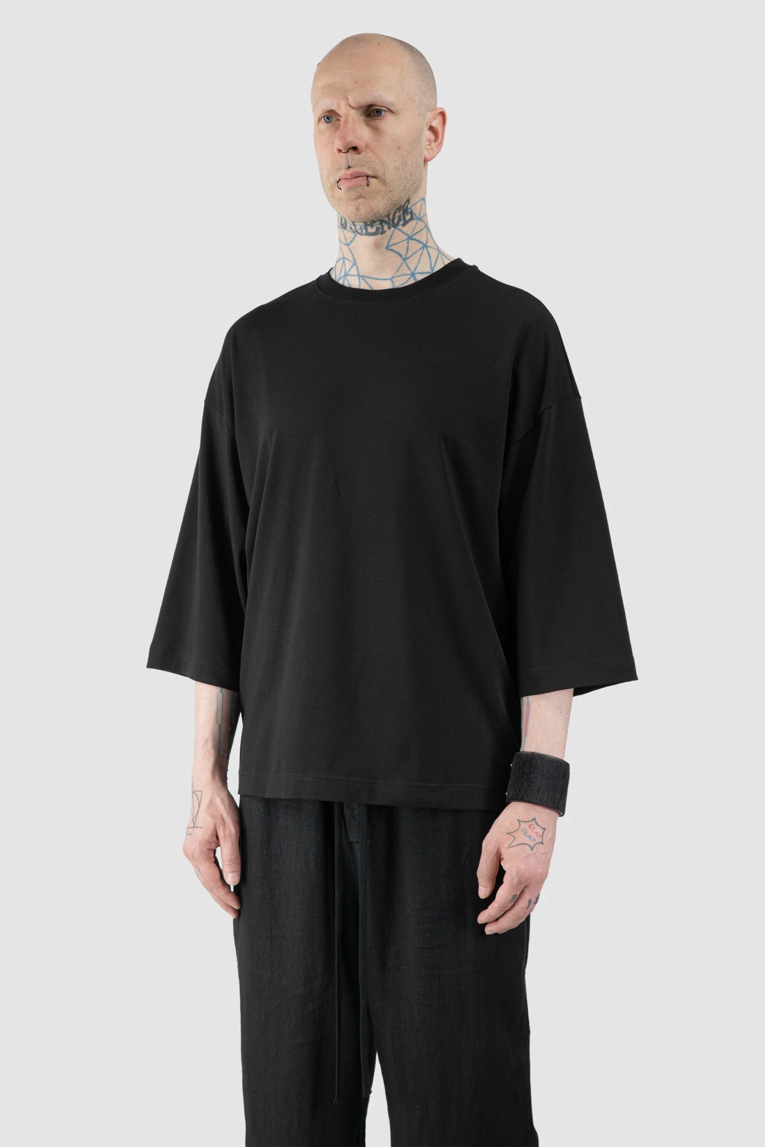 Thom Krom – Men's Black Oversized Cotton Modal T-Shirt - model front side view