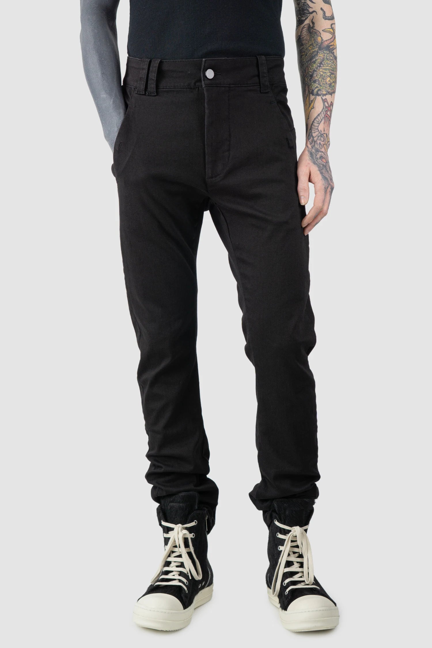 Thom Krom - Men’s Black Stretch Cotton Denim Trousers M-T-102 model front relaxed view