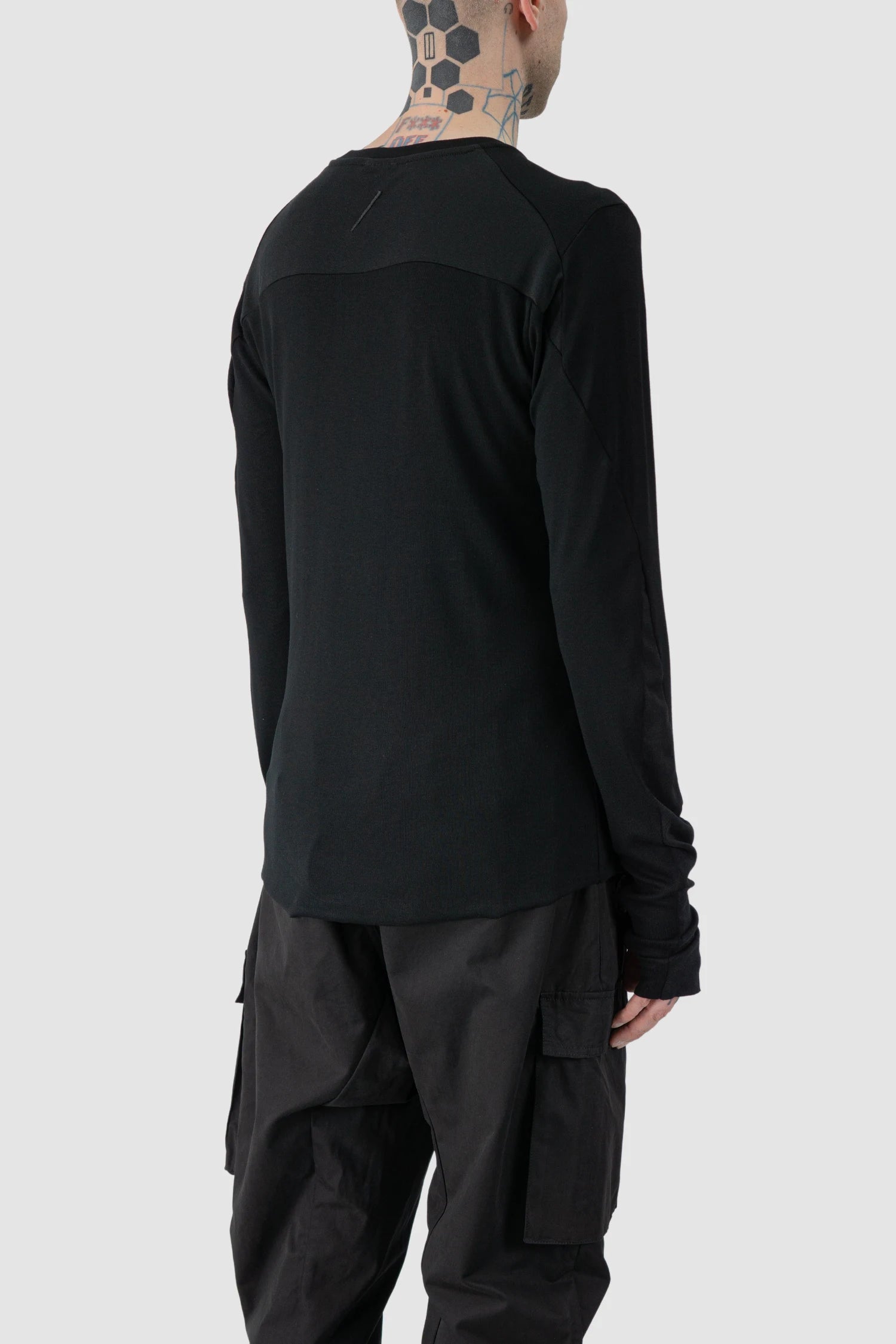 Thom Krom - model back side view of men’s Black Viscose Mix Longsleeve Shirt M-TS-889