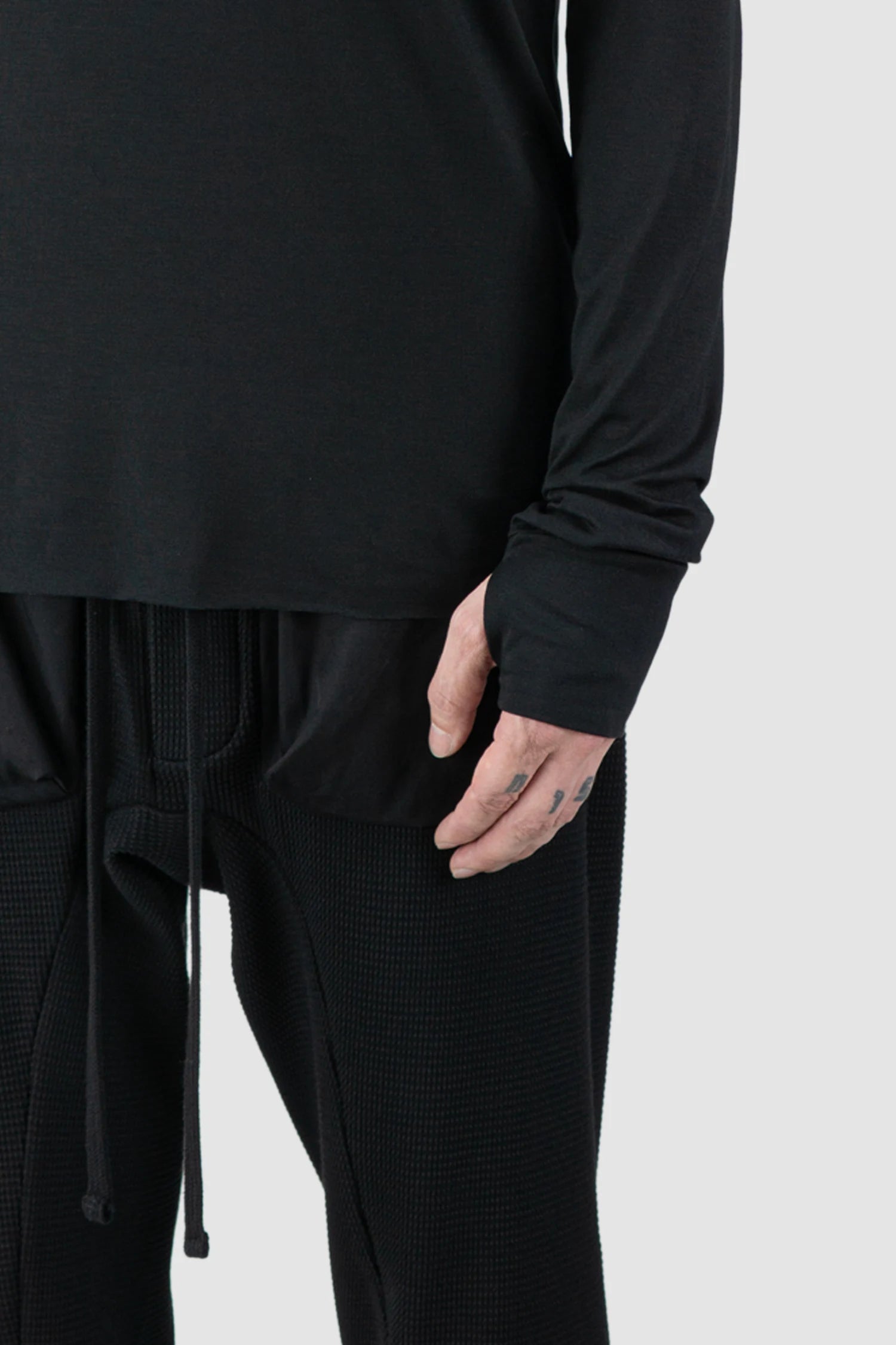 Thom Krom – Men's Black Viscose Round Neck Long Sleeve - thumbhole detail view