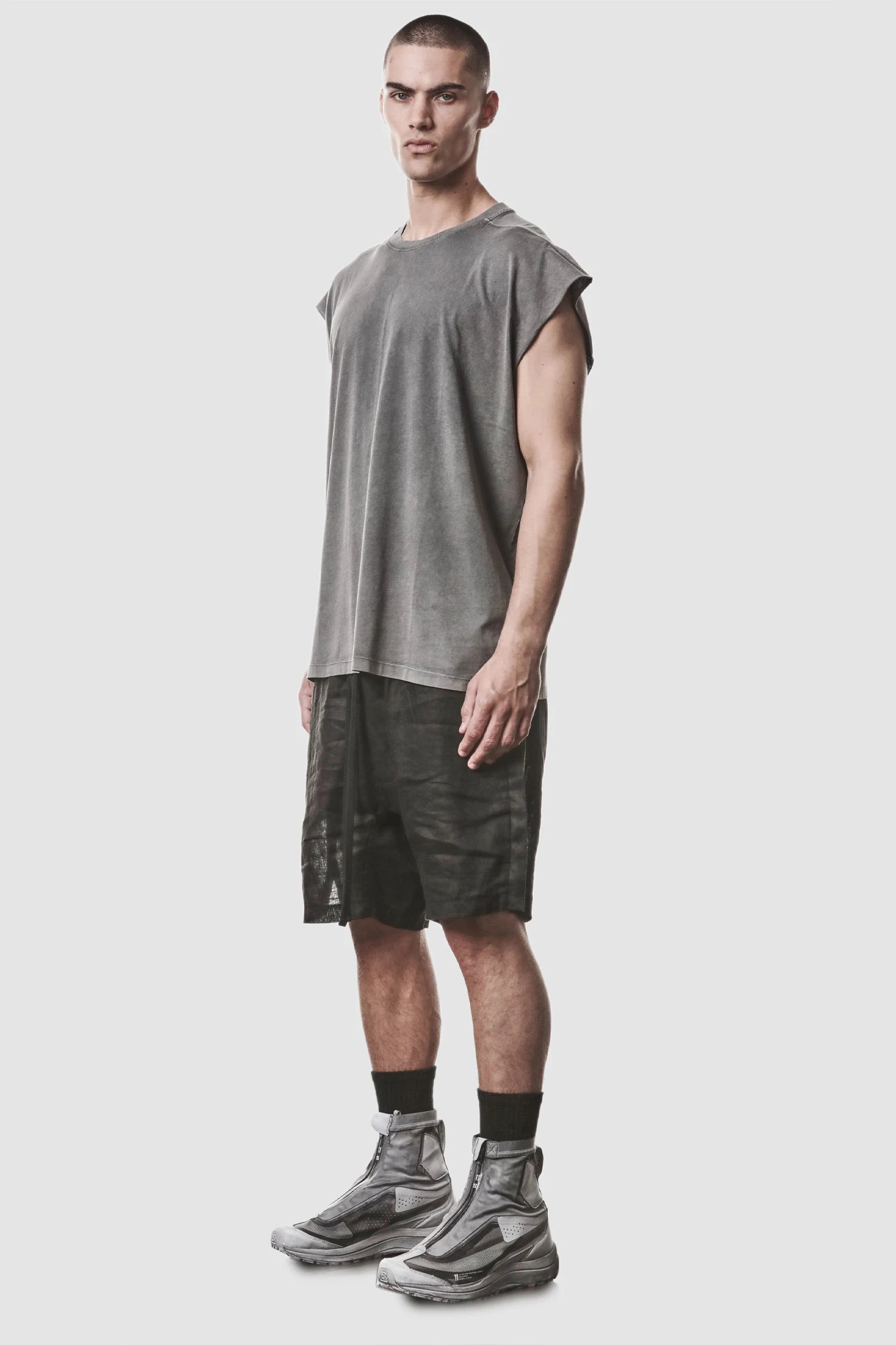 Thom Krom - model front side full view of men’s Grey Oversized Round Neck Tank Top