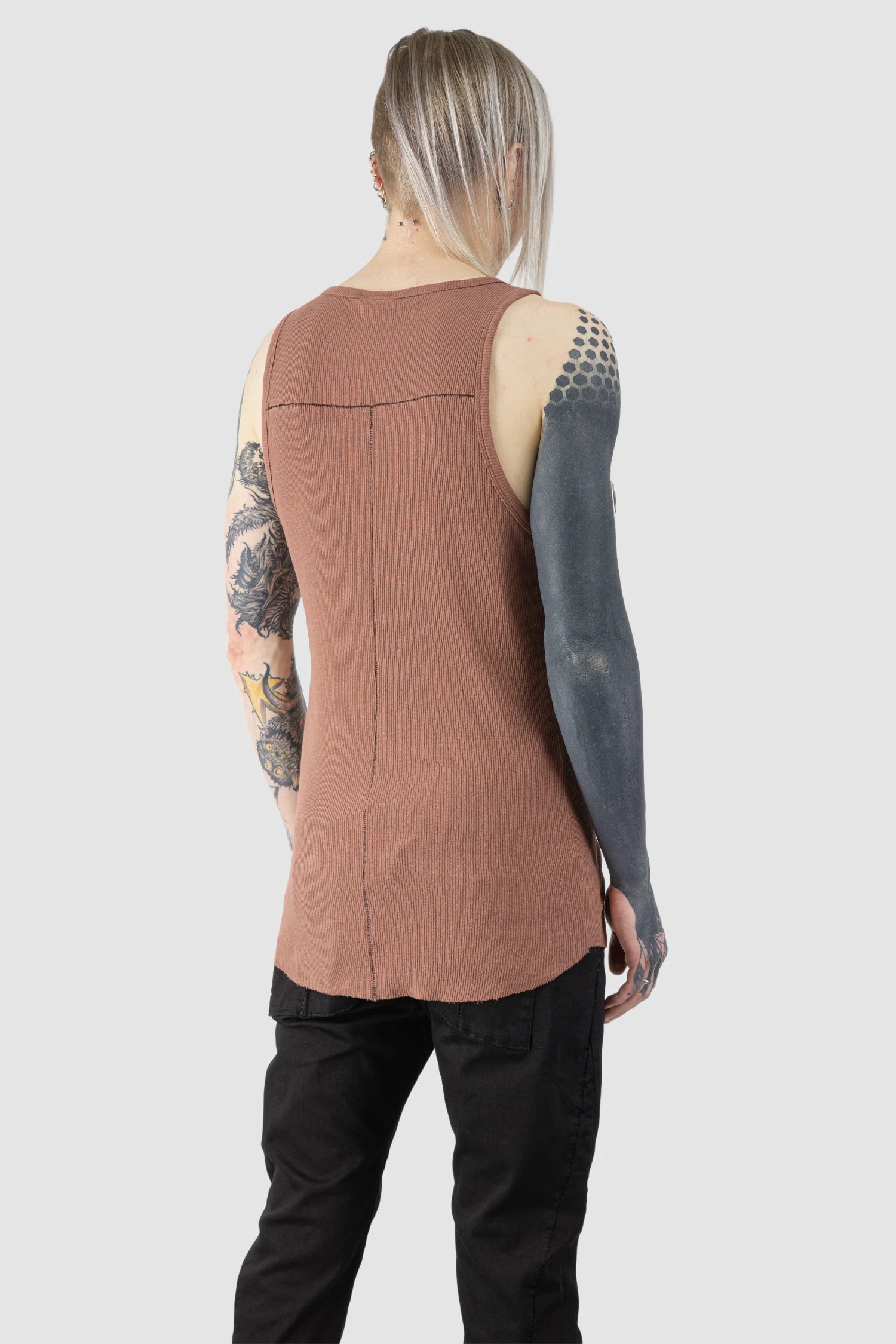 Thom Krom - Men’s Red Cotton-Linen Rib Singlet Tank Top M-TS-947 model back side view