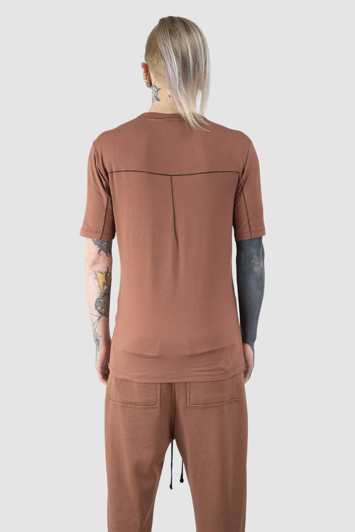 Thom Krom - Men’s Red Modal Stretch Jersey T-Shirt M-TS-938 model back view