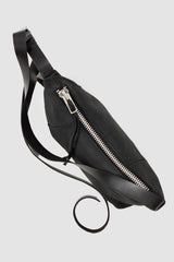 Werkschwarz - Men’s Black Waxed Leather Shoulder Bag Werk 51F item detail  view
